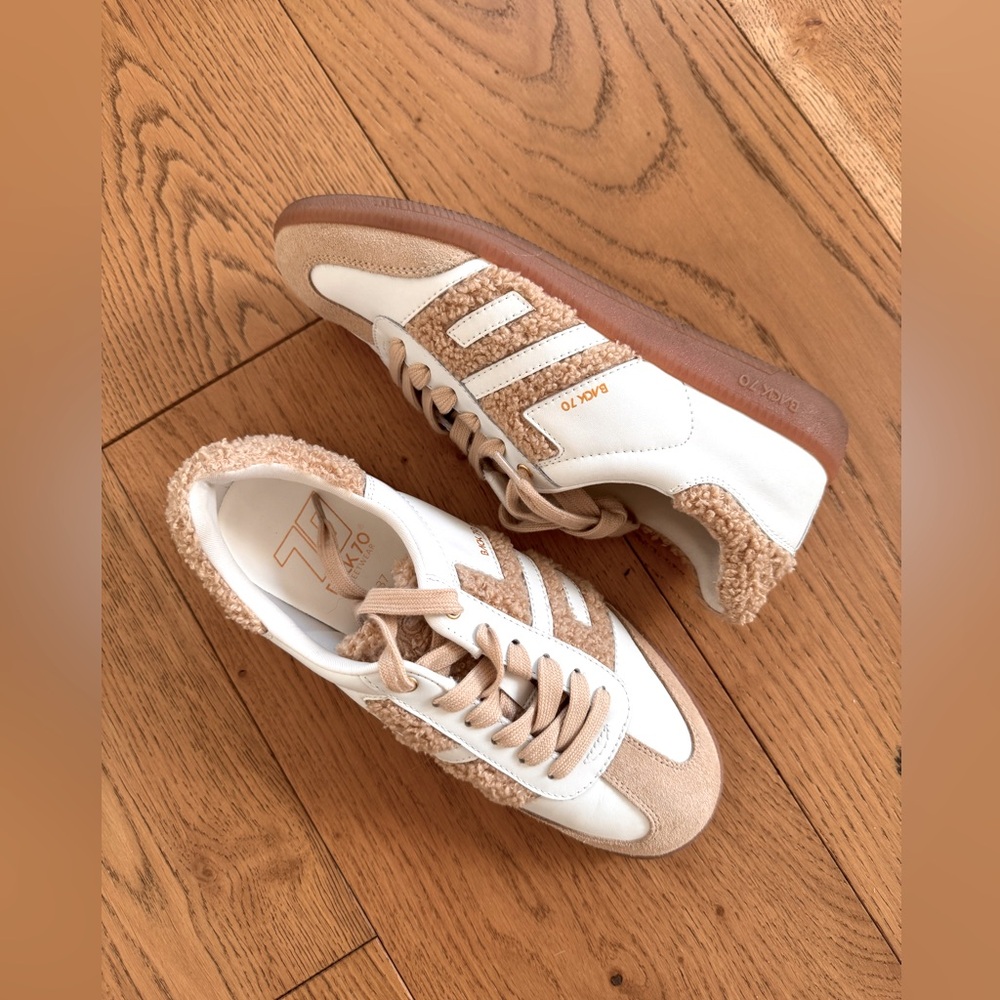 BACK 70 Teddy Sneakers. Women’s Size EU37 (7US)